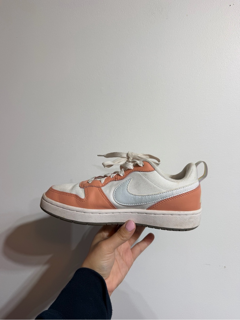 Nike Court Borough Low 2 SE White Light Madder Root Sneakers Youth Size 4.5Y